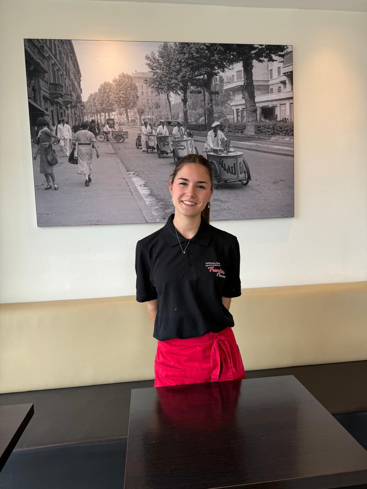 Medewerker IJssalon Trentino-Florence